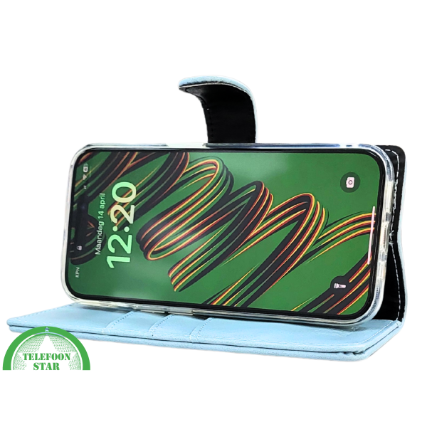 Lichtblauw Bookcase Hoesje iPhone 15 Pro &ndash; Fris &amp; Functioneel | Telefoonstar.nl – foto 6