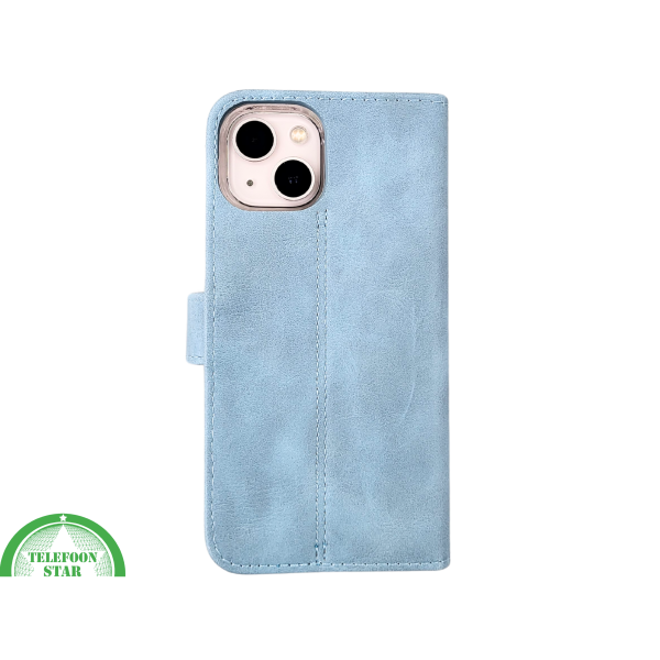 Lichtblauw Bookcase Hoesje iPhone 13 en 14 Met Sluitbandje en Pasjeshouder prijs goedkoop &euro;14,95 – foto 3
