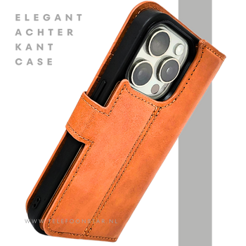 Cognac Bookcase Hoesje twee en een iPhone 15 Pro Max &ndash; Lederen Look & Kaartvak | Telefoonstar.nl