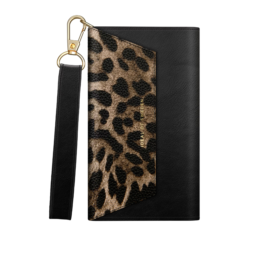 Panterprint Wallet Hoesje iPhone 13 Pro &ndash; Luxe &amp; Polsband | Telefoonstar