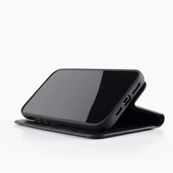 iPhone 15 Plus 2 in 1 Bookcase | 100% Leer | Ruimte voor drie pasjes | Bruin – foto 4